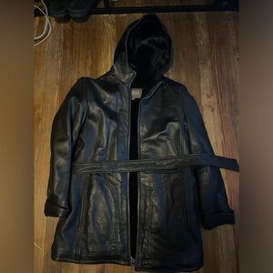 Wilsons womens leather jacket. Black. Medium.